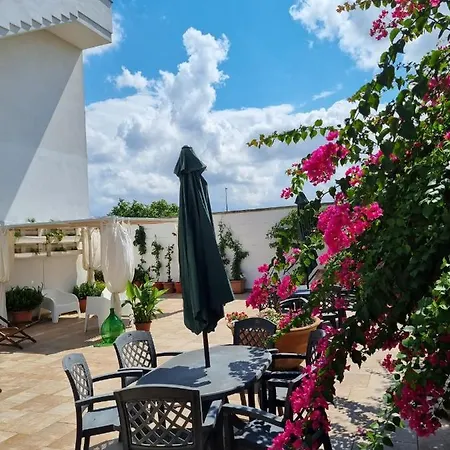 La Porta D'oriente Gasthof Martano