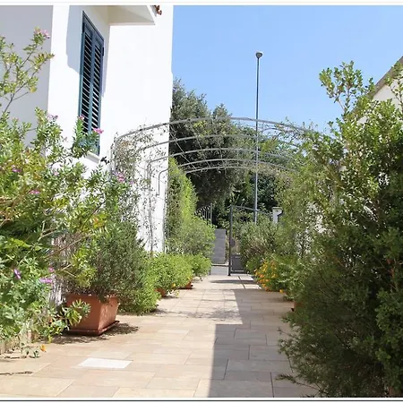 La Porta D'oriente Guest house *
