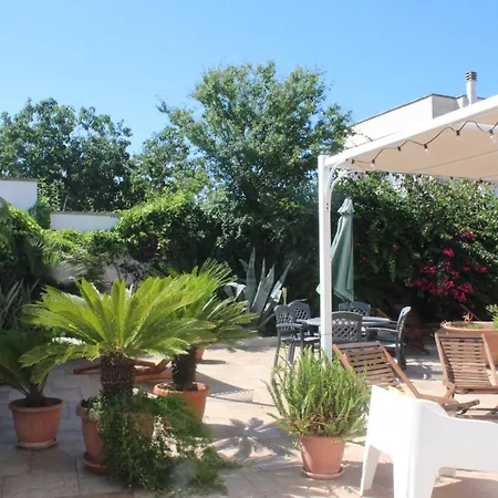 拉波塔多利安堤b&b酒店 3* 马尔塔诺