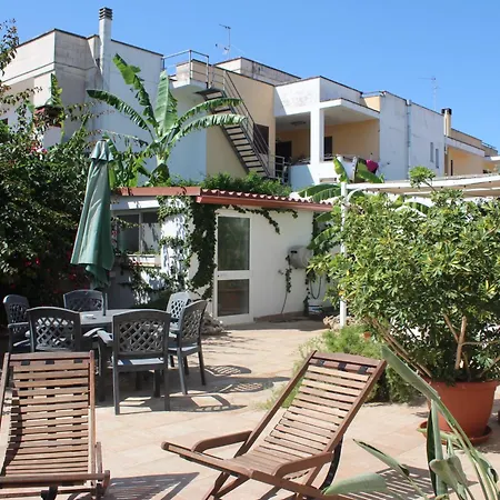 拉波塔多利安堤b&b酒店 3* 马尔塔诺